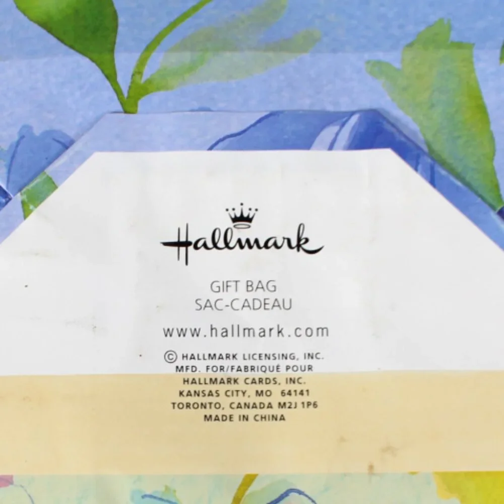 Vintage 1990s Hallmark Floral Gift Bags Set of 2 Crafting Scrapbooking